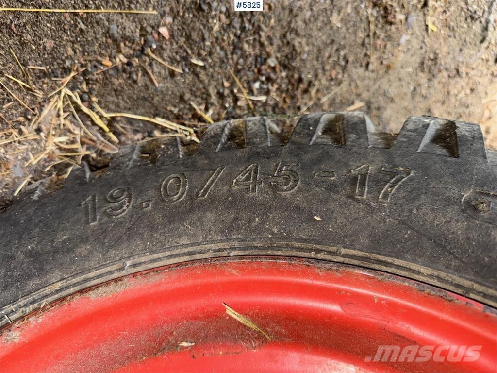 CLAAS Rollant 46 Otros equipos para cosecha