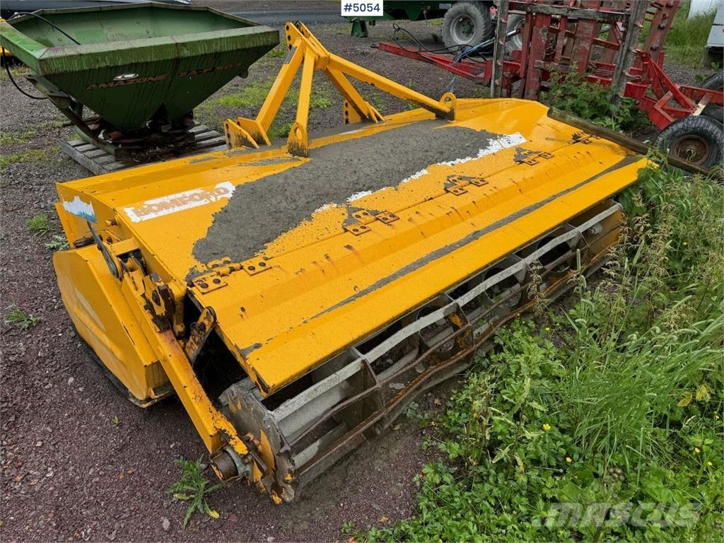  DynaDrive 2600 Otras máquinas y aperos de labranza