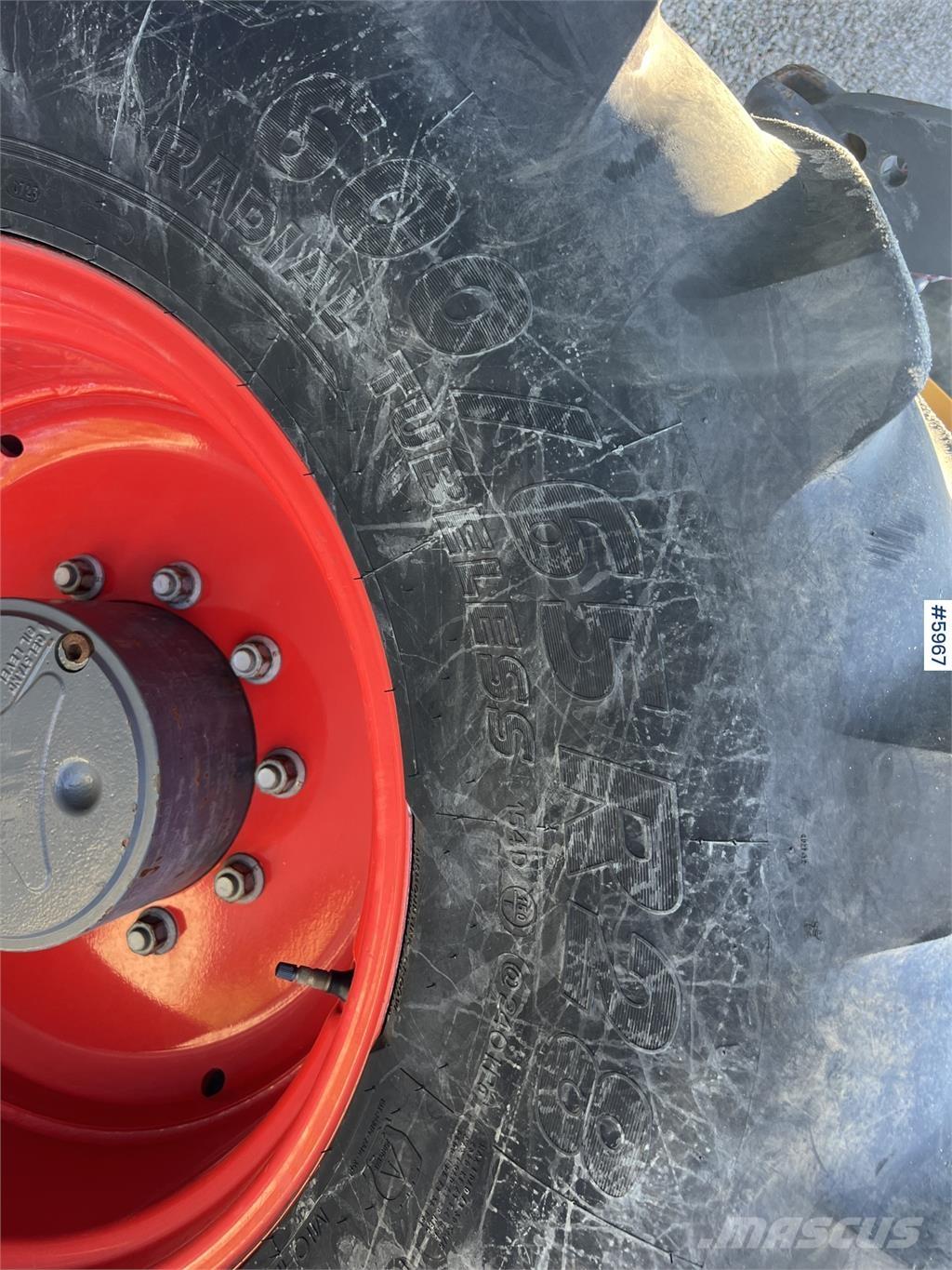 Fendt 724 Vario Tractores