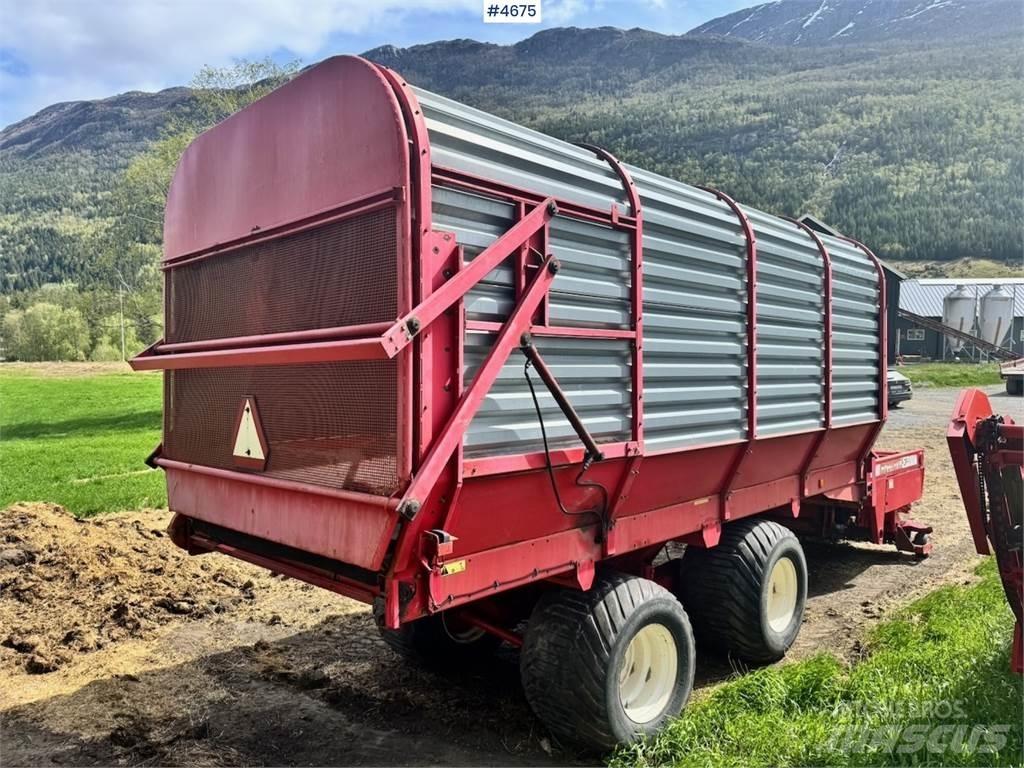JF pickupvogn Otros equipos para cosecha
