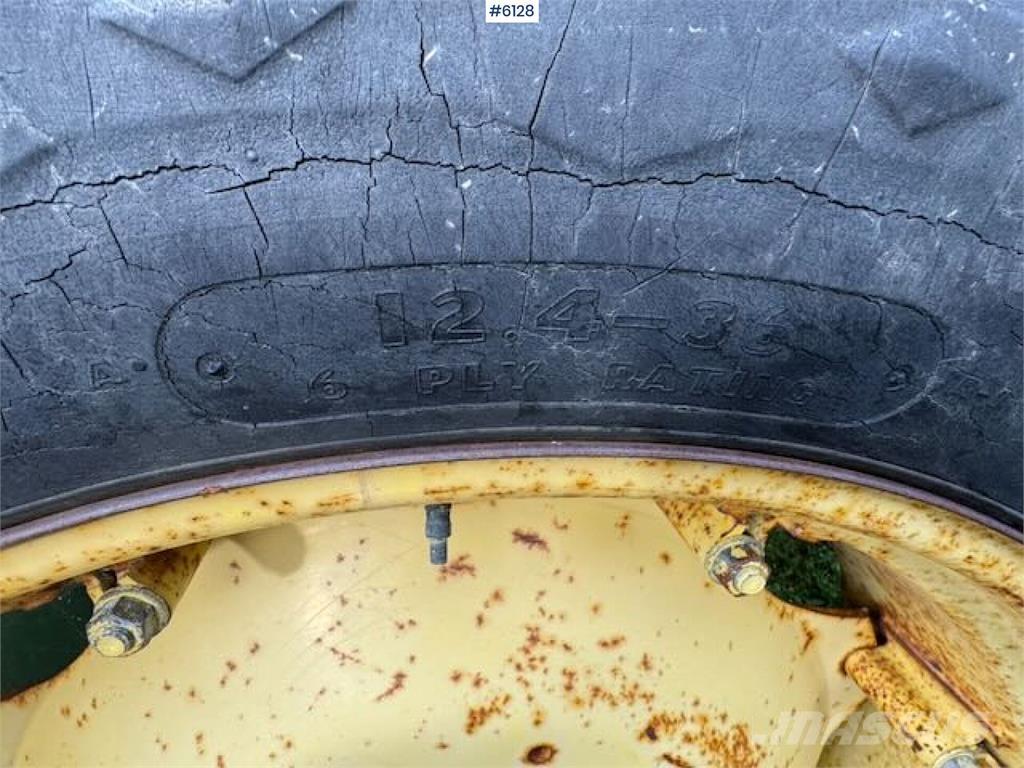 John Deere 1630 Tractores