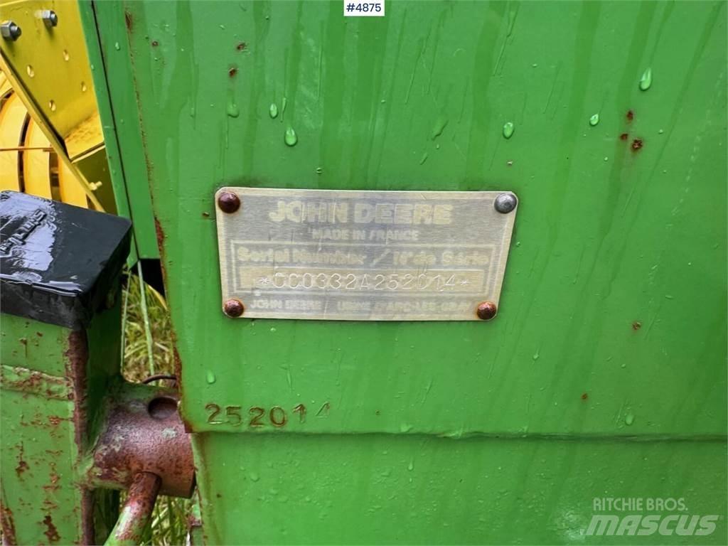 John Deere 332 A Otros equipos para cosecha
