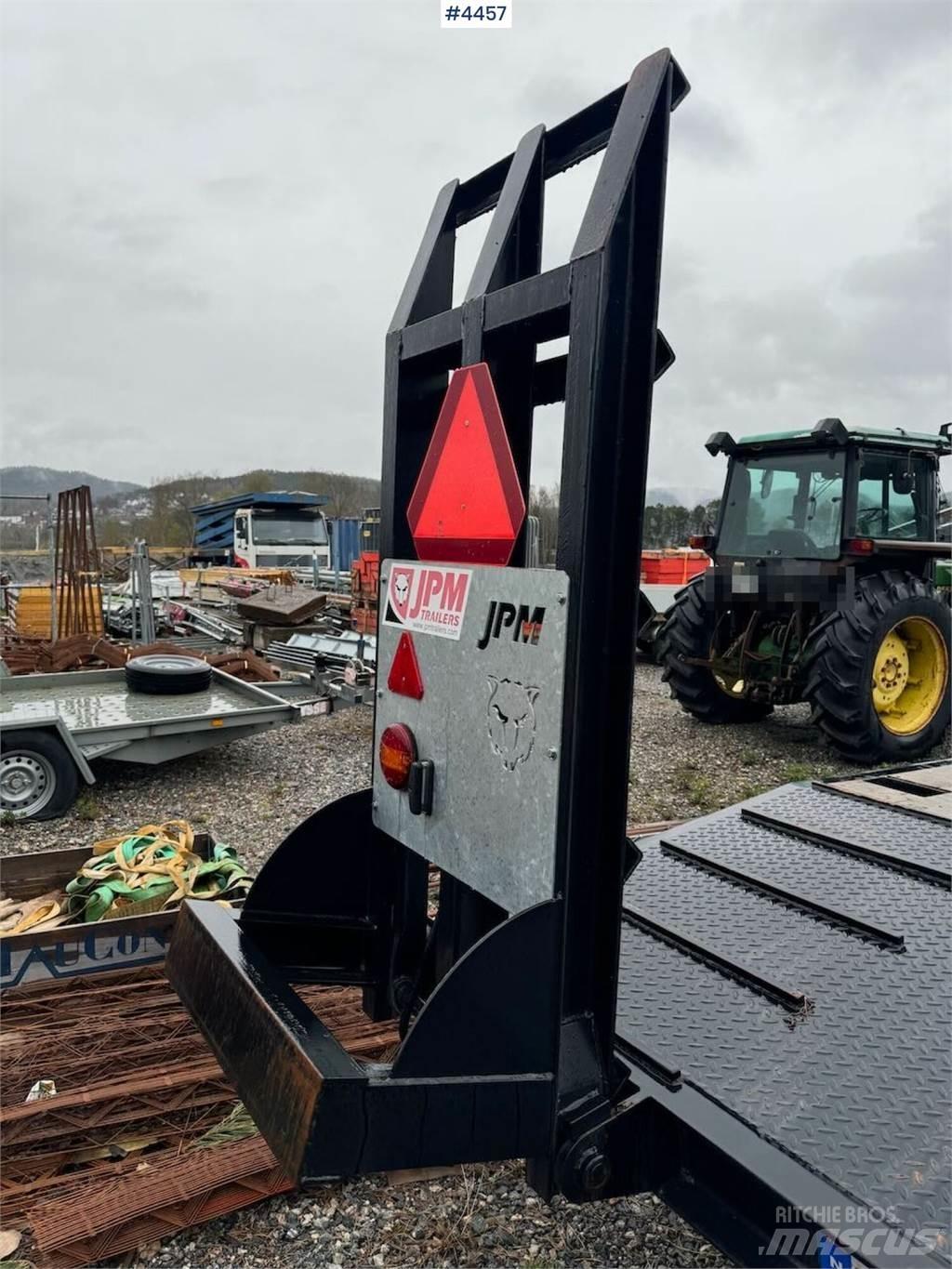 JPM 19TLL Otros camiones