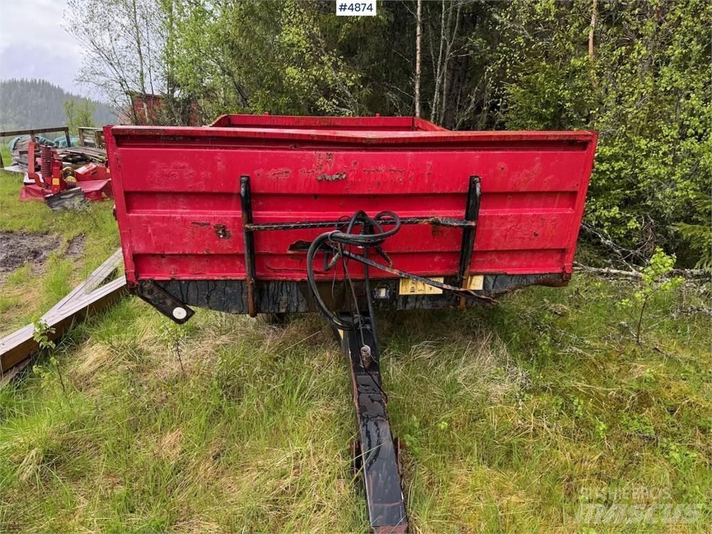 Junkkari J10 Remolque para grano