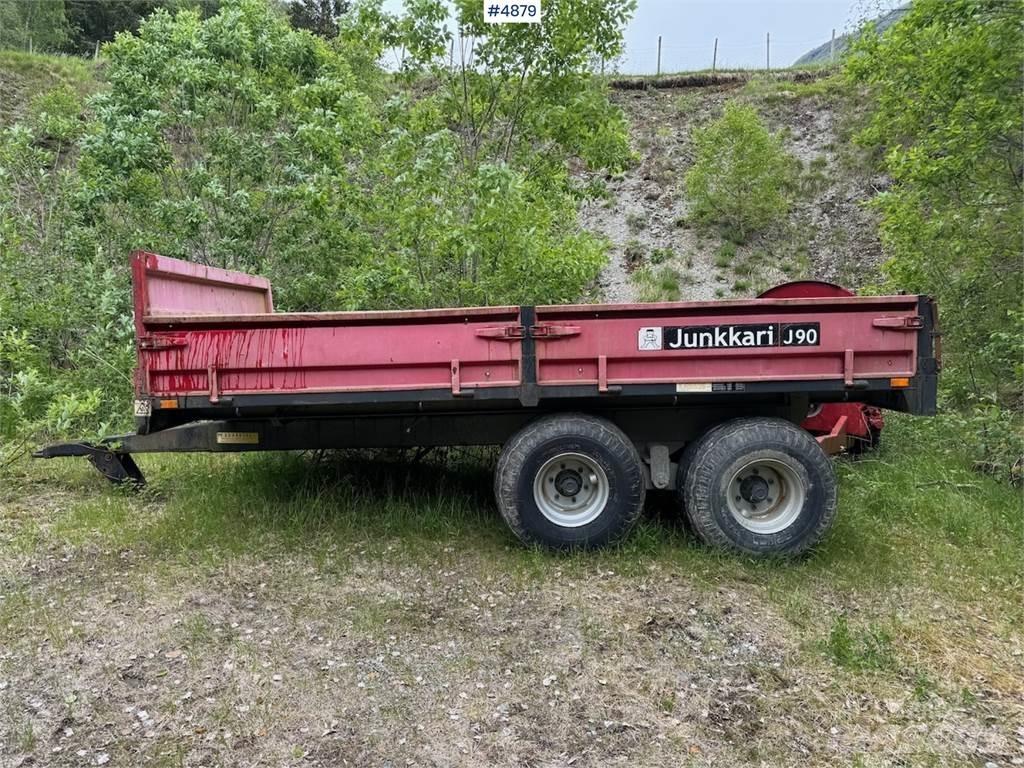 Junkkari J90 Remolque para grano