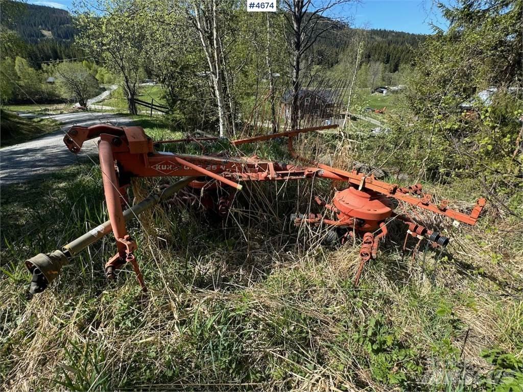 Kuhn GRS 25 Otros equipos para cosecha