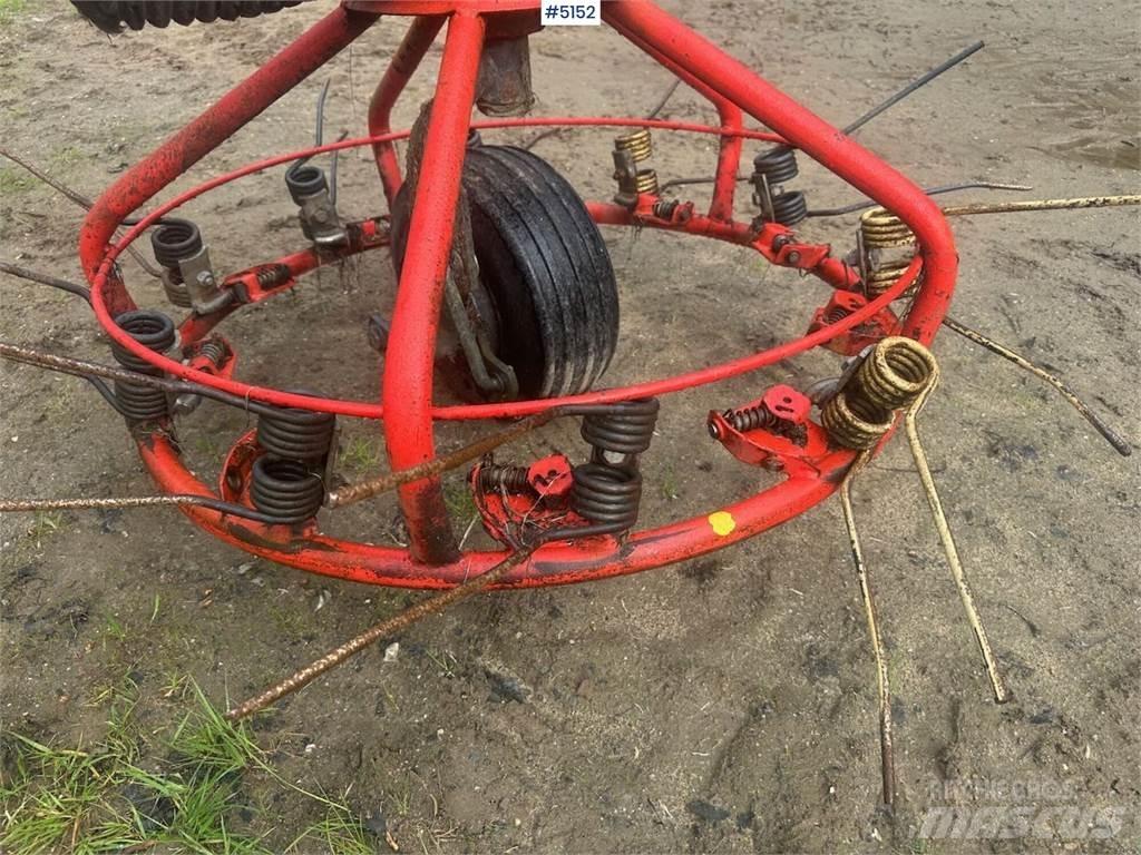 Kuhn Haybob 360 Otros equipos para cosecha