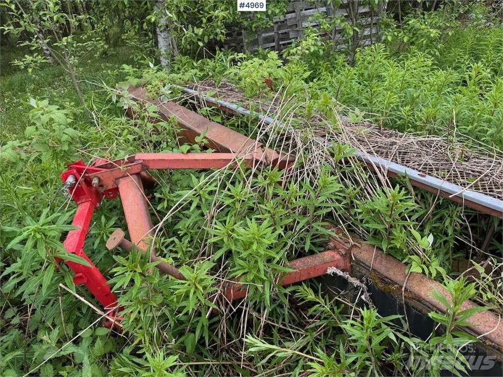 Kverneland 4M Otras máquinas y aperos de labranza