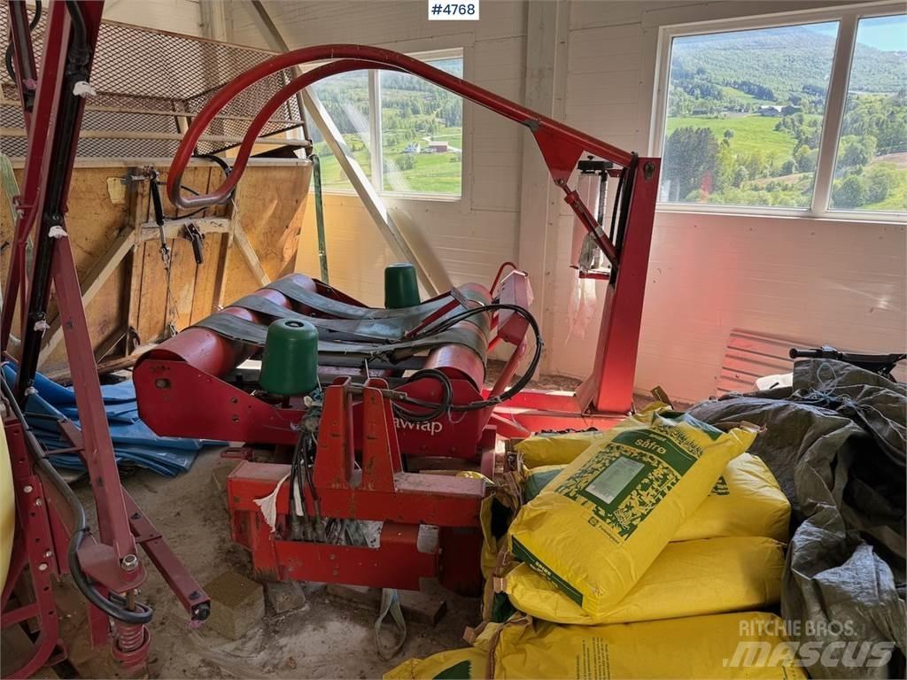 Kverneland 7581 Otros equipos para cosecha
