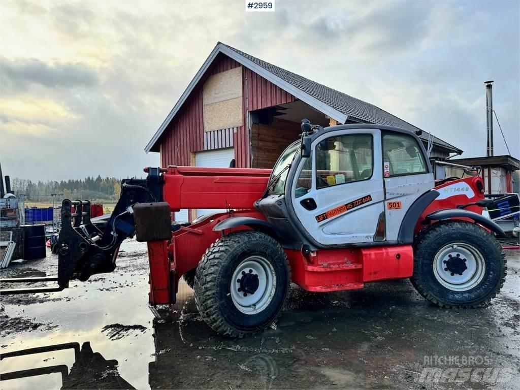 Manitou MT1440 Tractores