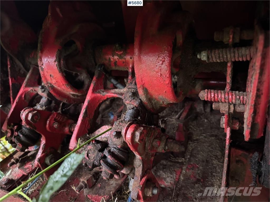 New Holland 268 Otros equipos para cosecha