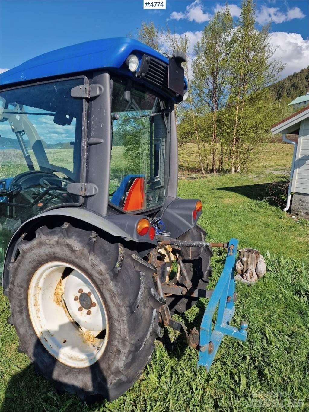 New Holland T3020 Tractores