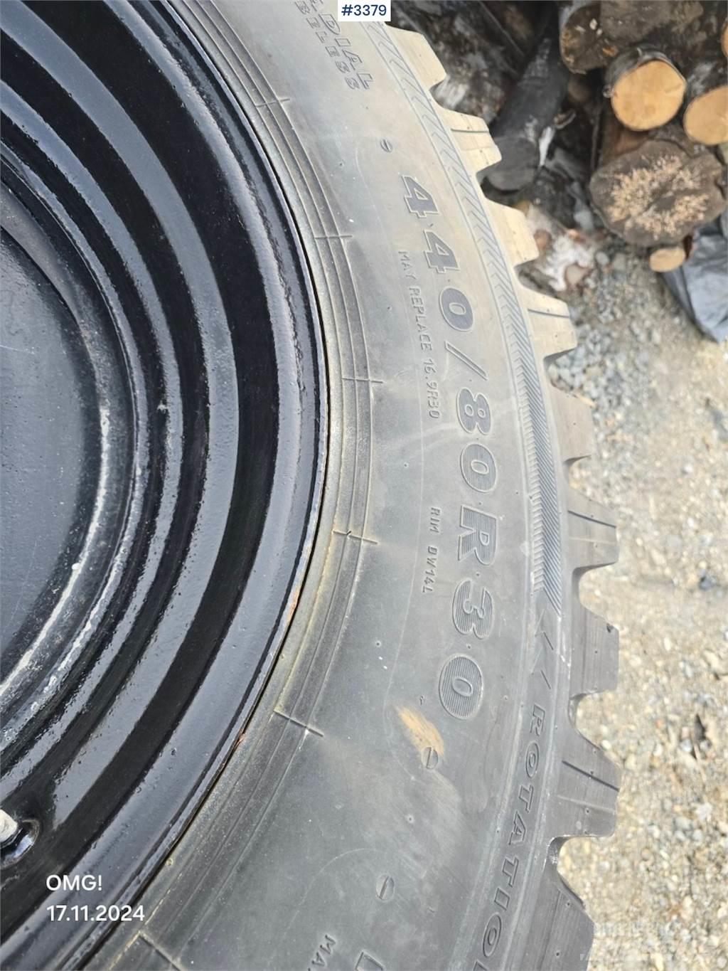 Nokian 440/80R30 Otros componentes