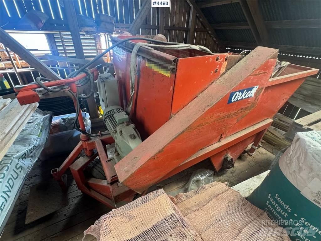 Orkel F2 Alimentador de animales