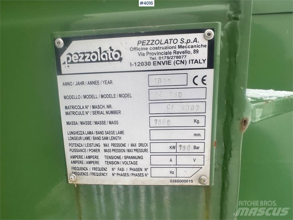 Pezzolato PZ 250 Construcción - Otros