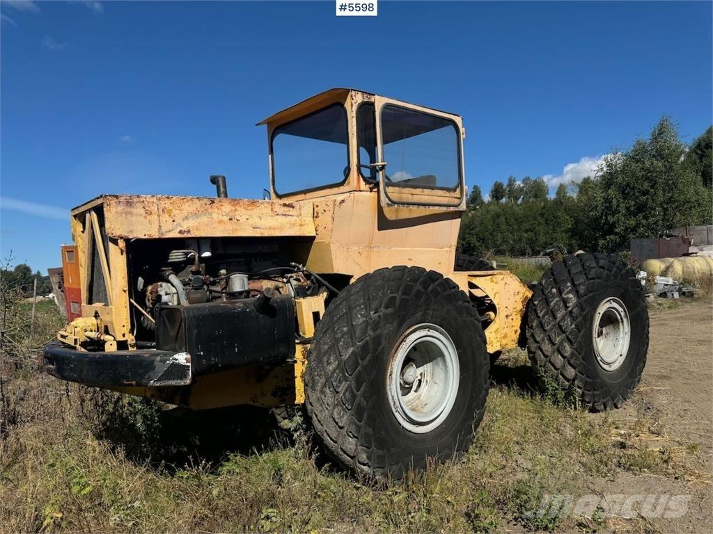  Traktor Selvbygd Tractores