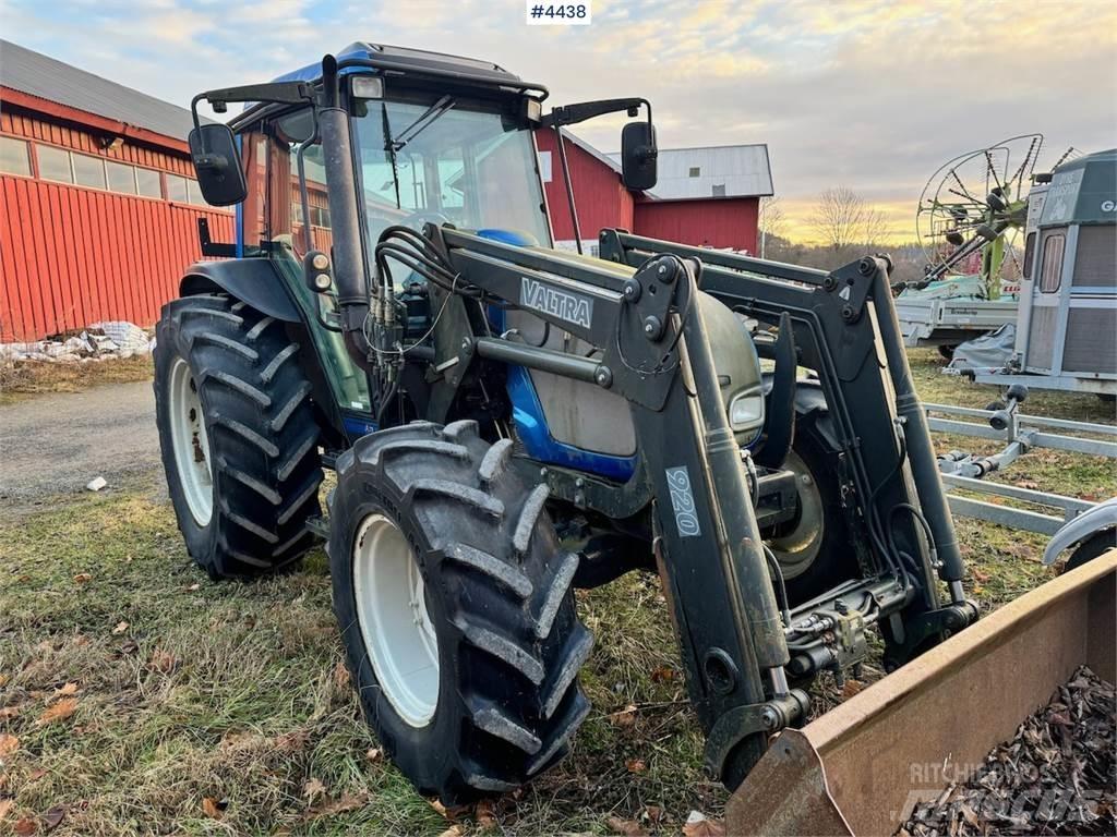 Valtra A75-4 Tractores