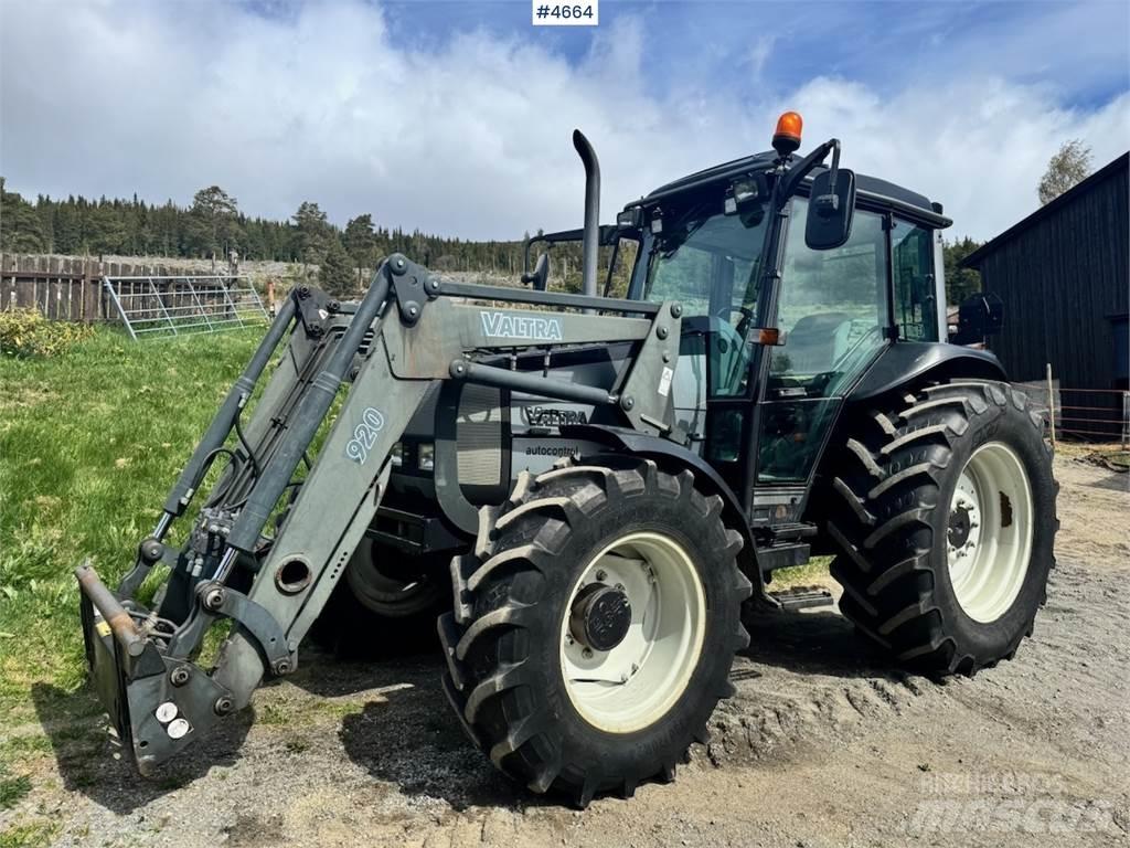 Valtra A85-4 Tractores