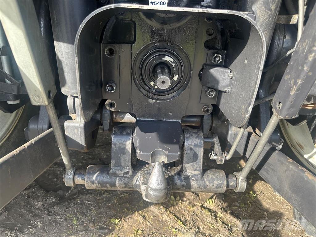 Valtra N101 Tractores