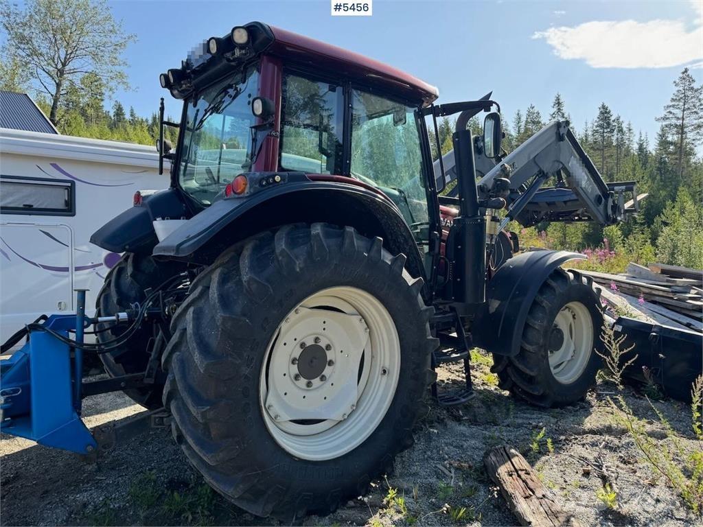 Valtra N123 Tractores