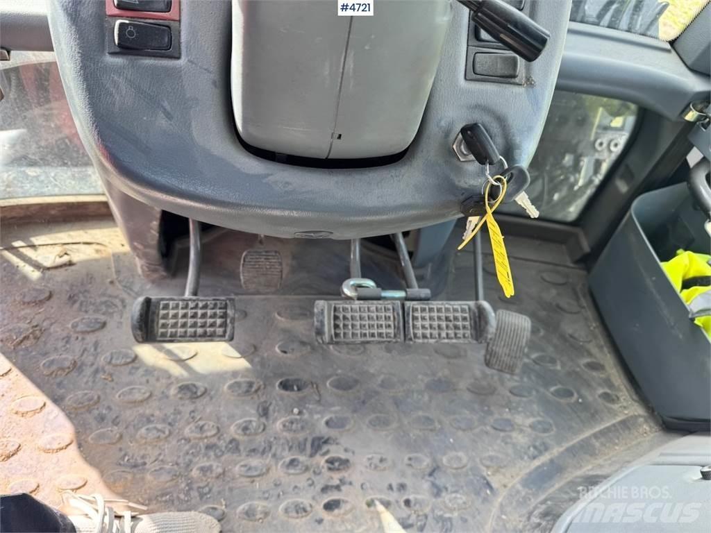 Valtra N142 Tractores
