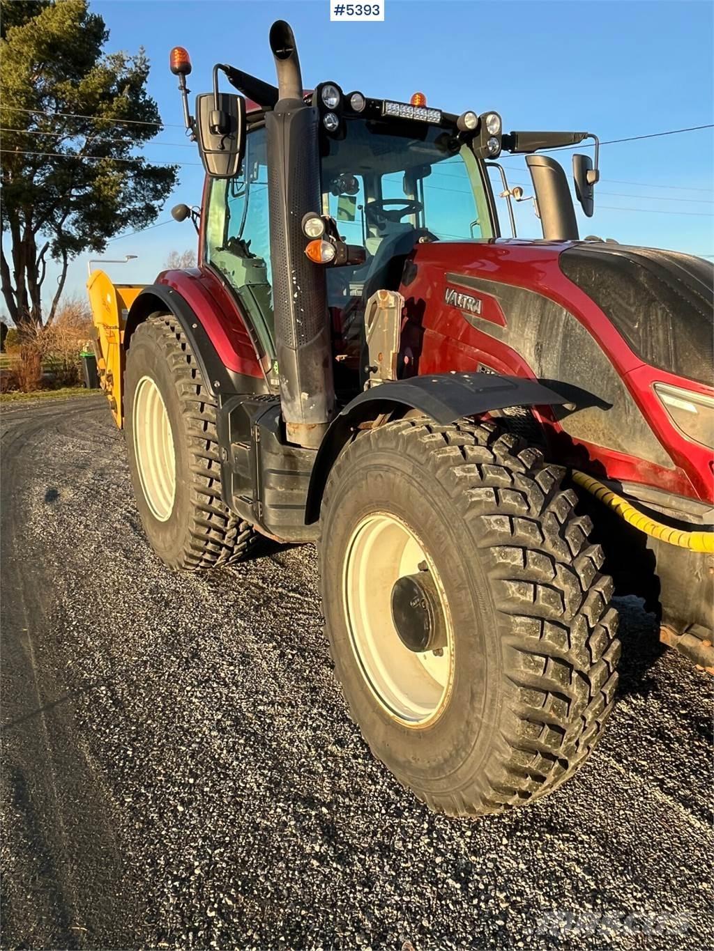 Valtra T174E Tractores