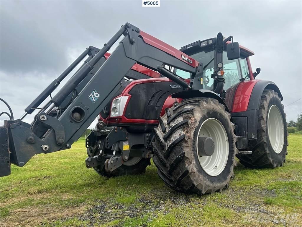 Valtra T213 Tractores