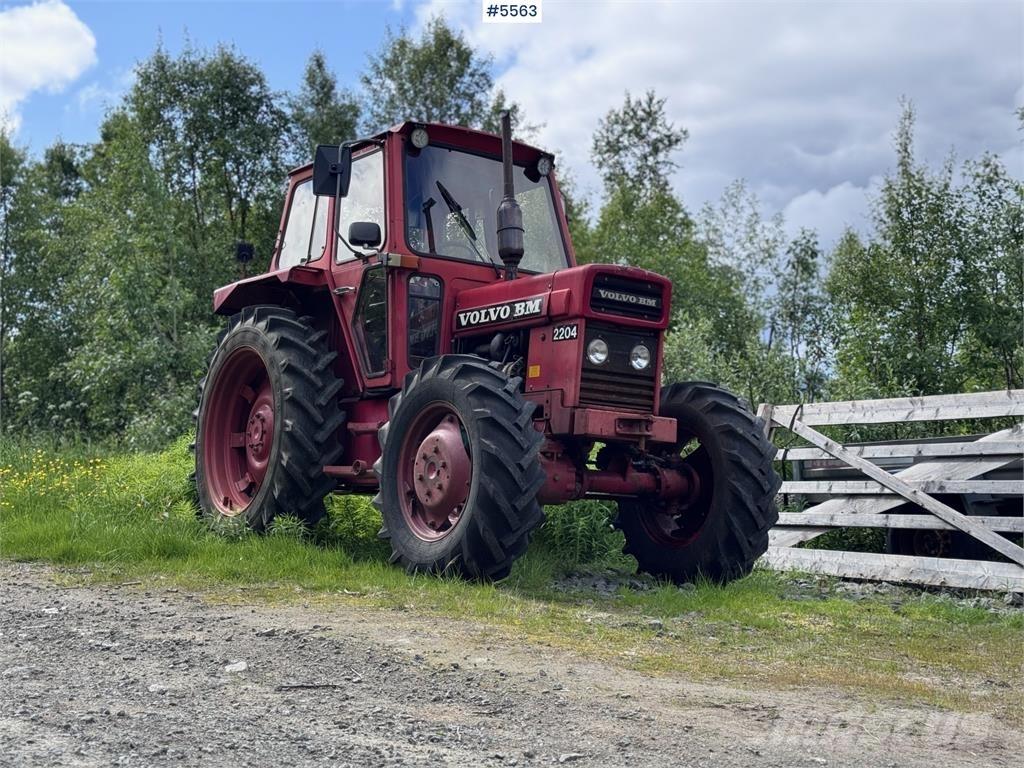 Volvo BM 2204 Tractores