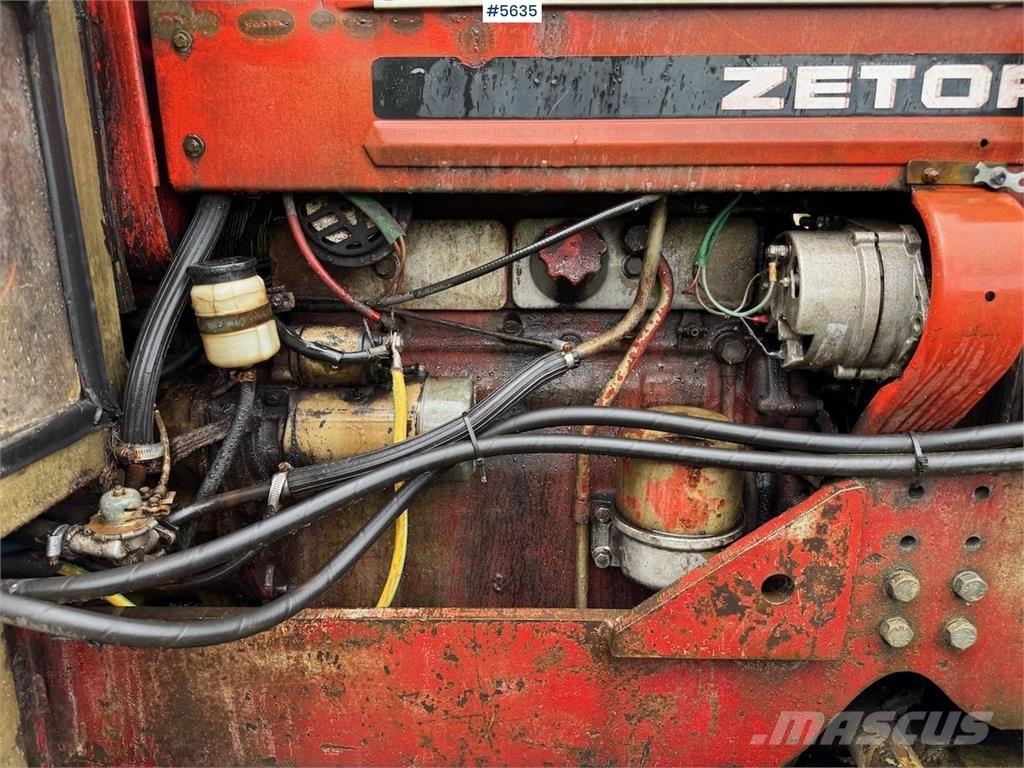 Zetor 5945 Tractores