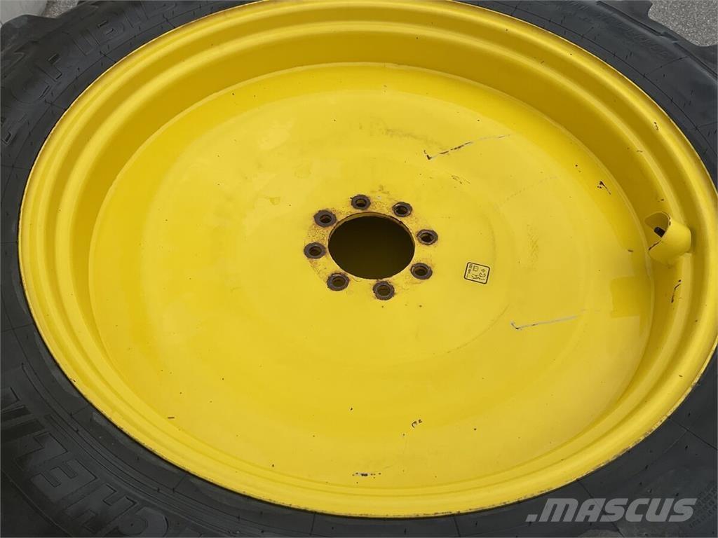  14.9R24 - 380/80R38 Neumáticos, ruedas y llantas