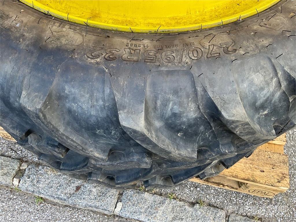  270/95R32 - 340/85R46 Neumáticos, ruedas y llantas