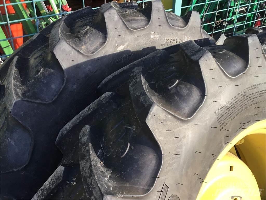  280/85R20 - 340/85R28 Neumáticos, ruedas y llantas