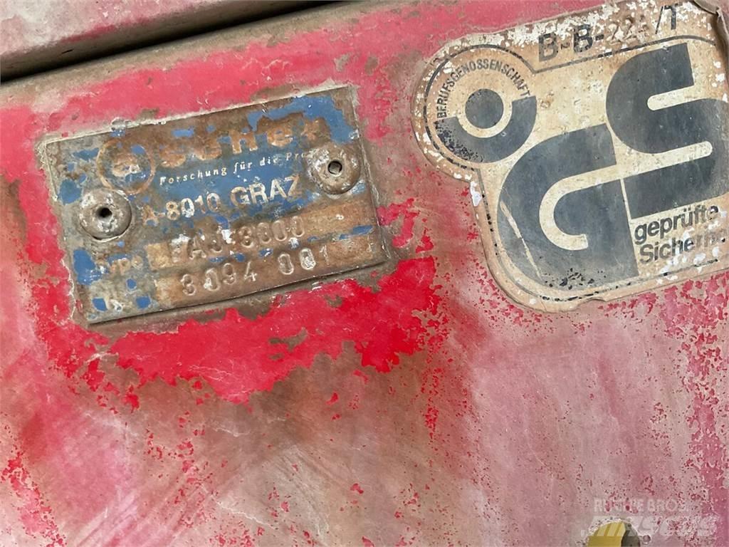  Ascher FAJ 3000 Pulverizadores arrastrados