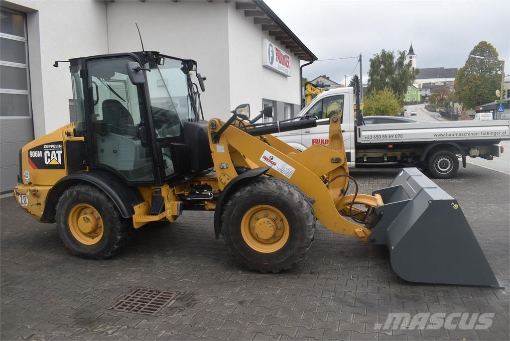 CAT 906M Cargadoras sobre ruedas