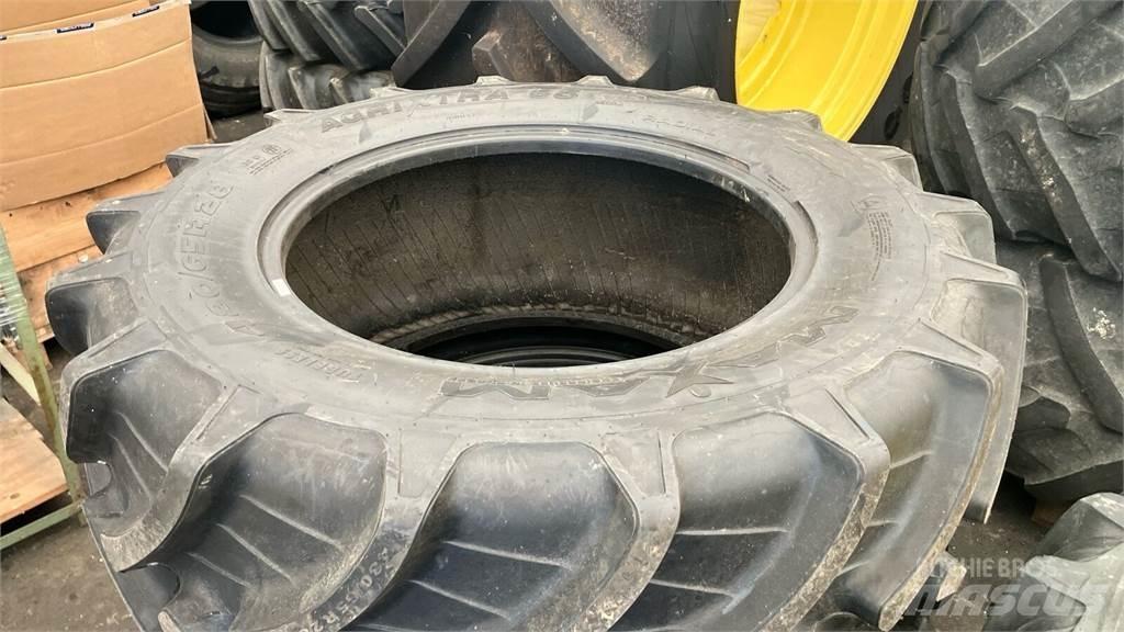 CLAAS ARION 530 Tractores