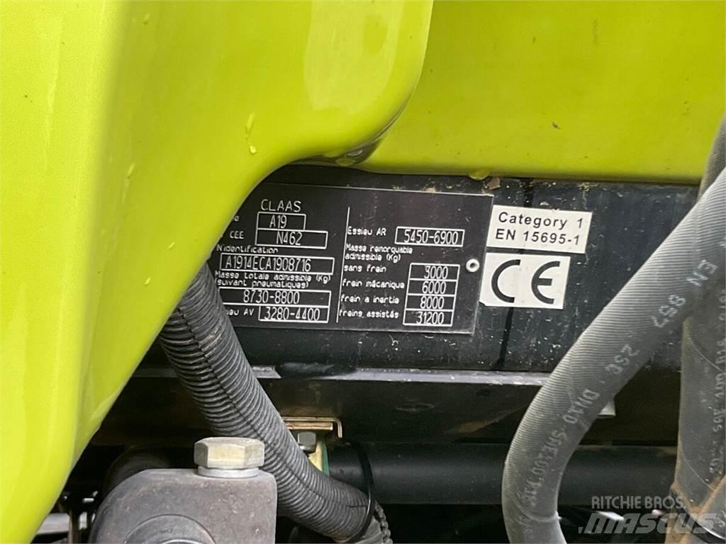 CLAAS Arion 620 Tractores