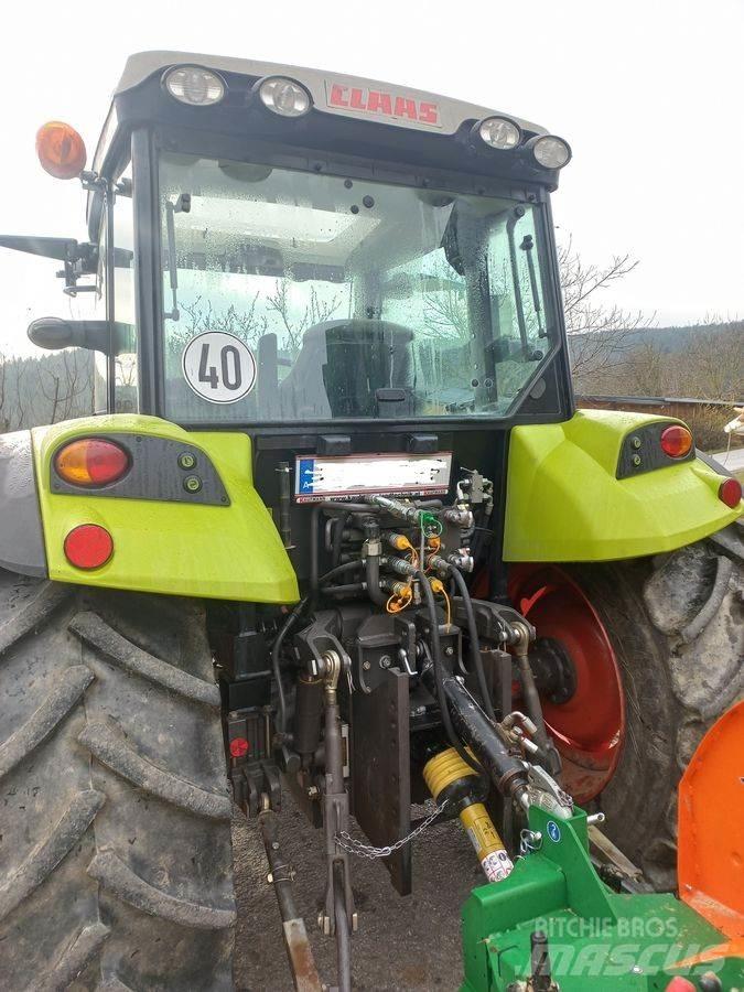 CLAAS Axos 330 CX Tractores