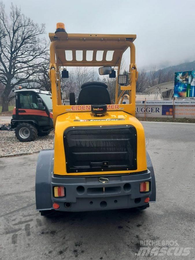 Eurotrac W12 F Palas cargadoras frontales