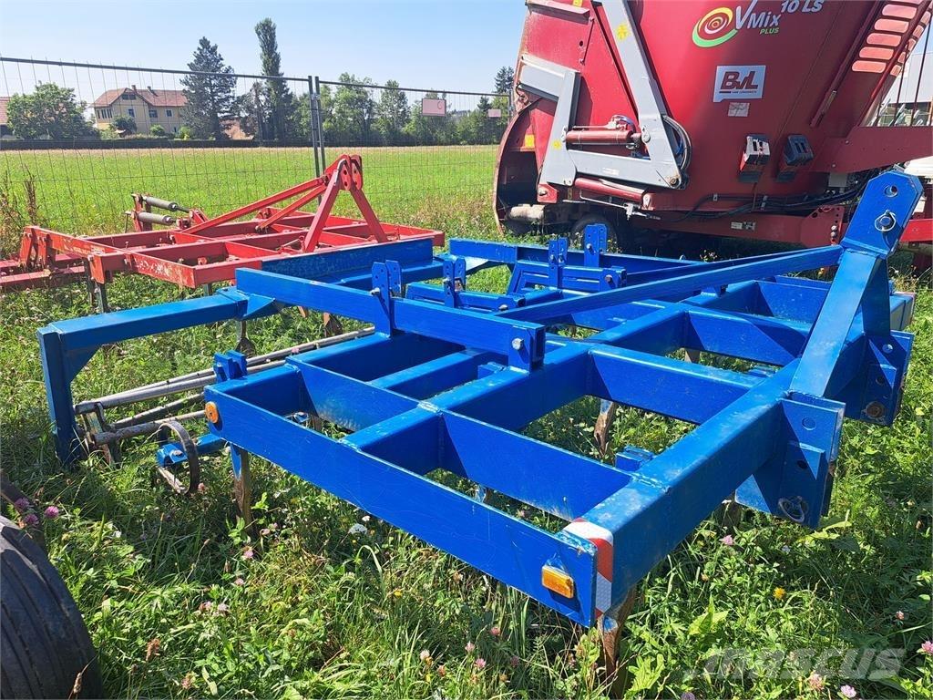 Gruber 270 Cultivadores