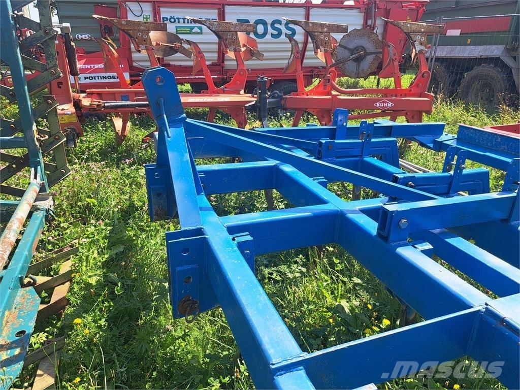 Gruber 270 Cultivadores