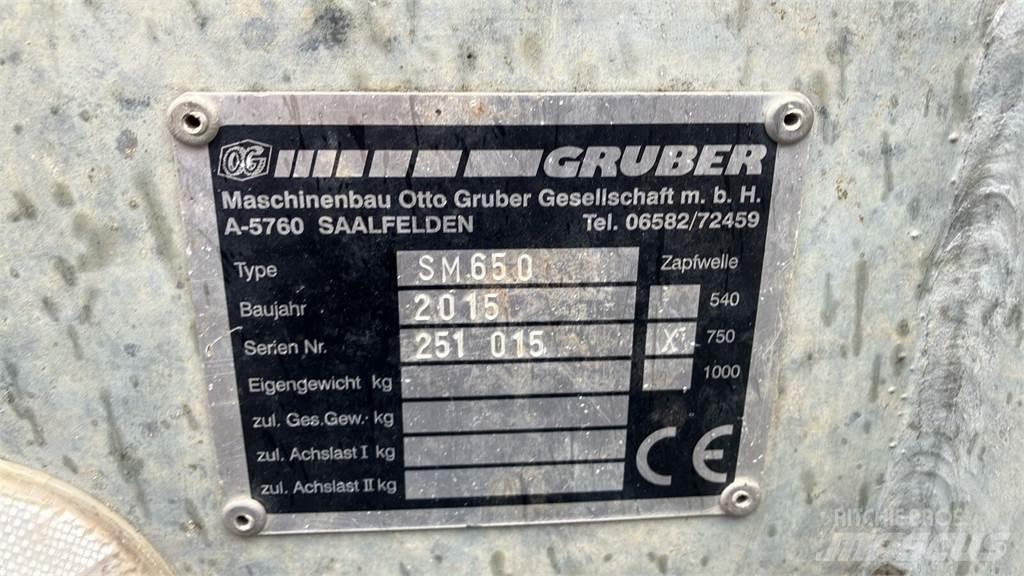 Gruber SM 650 Remolques esparcidores de estiércol
