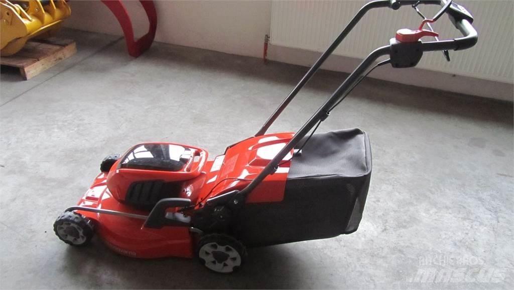Husqvarna LC 347iVX Tractores corta-césped
