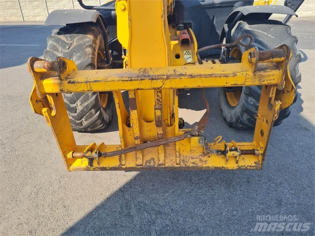 JCB 535 95 Carretillas telescópicas