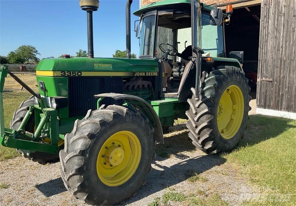 John Deere 3350 Tractores