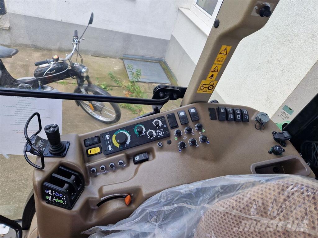 John Deere 5075 GF Tractores