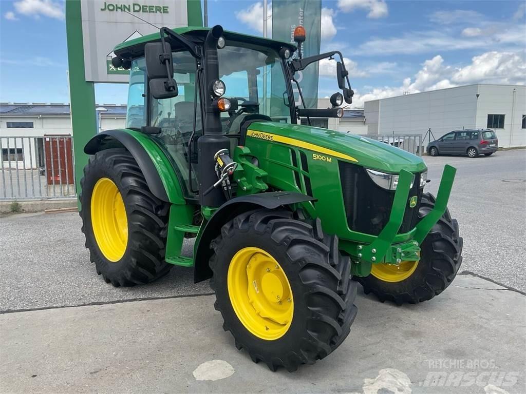 John Deere 5100M Tractores