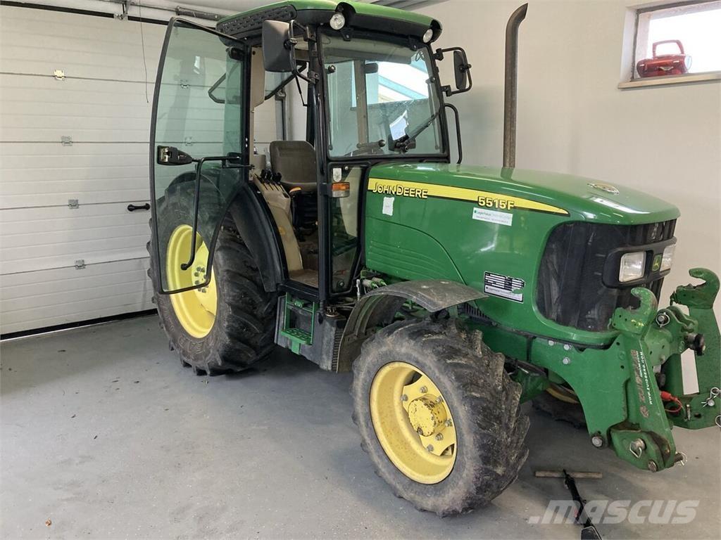 John Deere 5515F Tractores