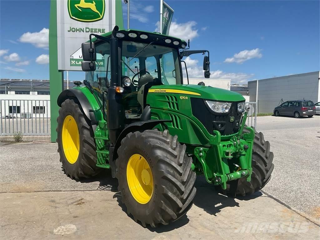 John Deere 6110R Tractores