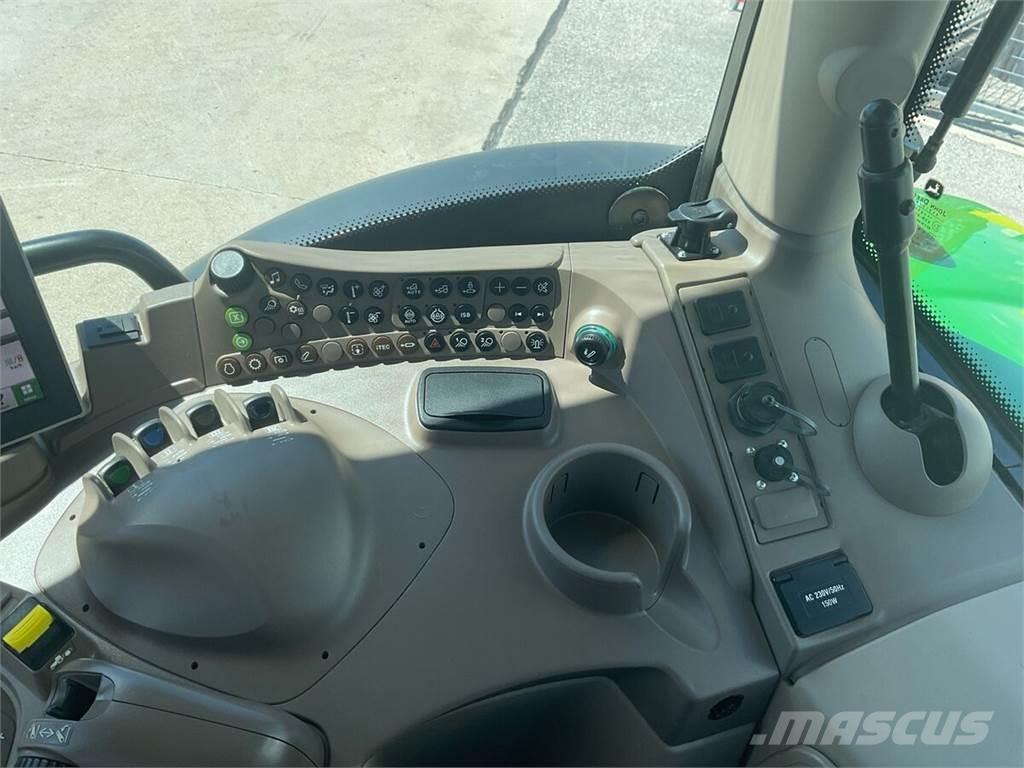 John Deere 6110R Tractores