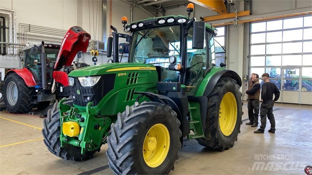 John Deere 6130R Tractores